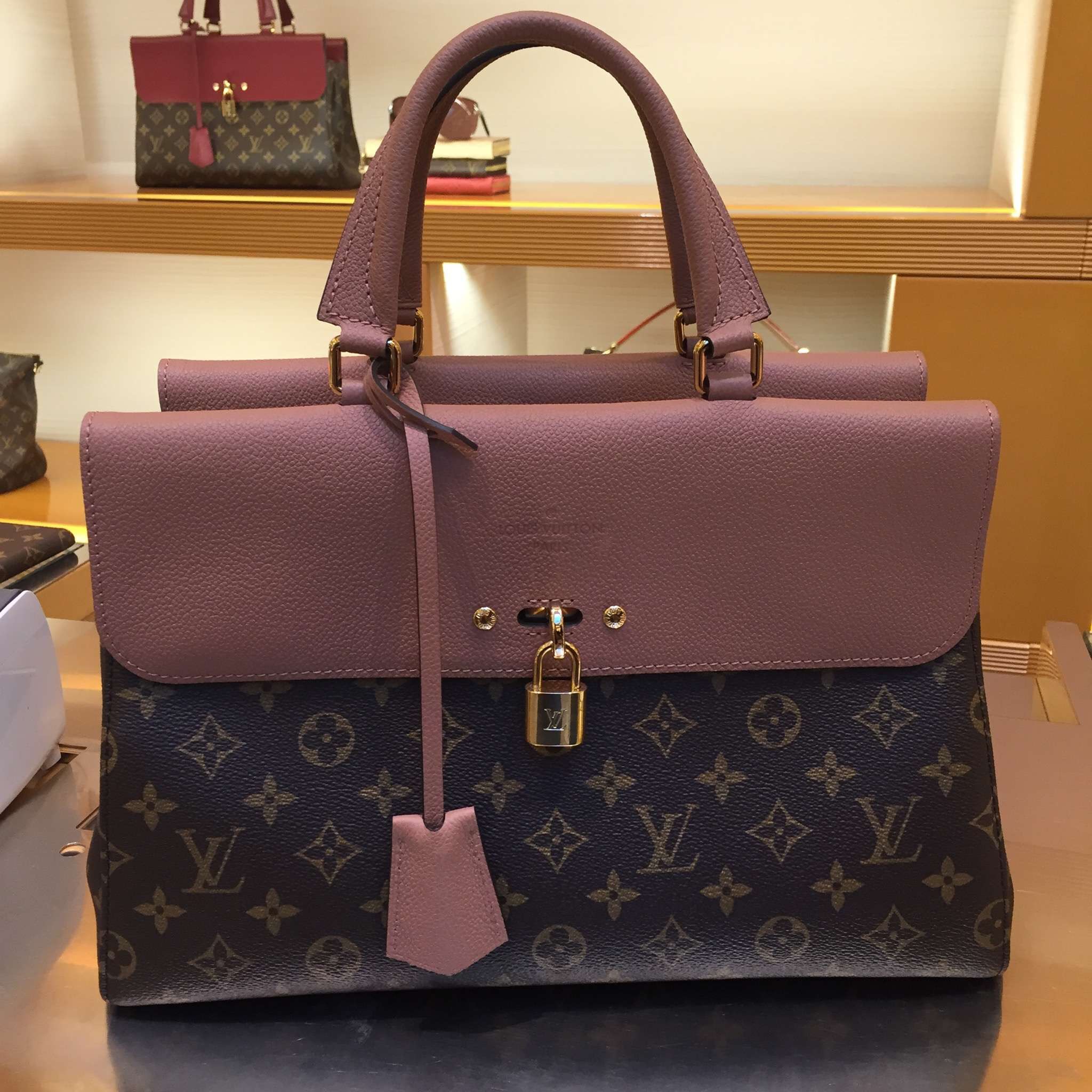 Louis Vuitton Monogram Venus Bag M42409 Rose